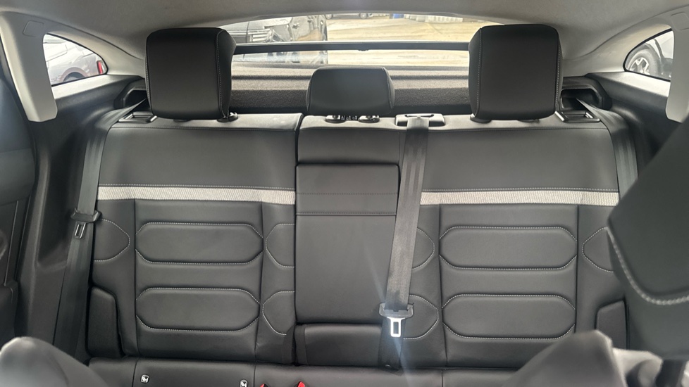 Citroen C4 1.2 PureTech [130] Shine Plus 5dr Auto Petrol Hatchback - Image 15