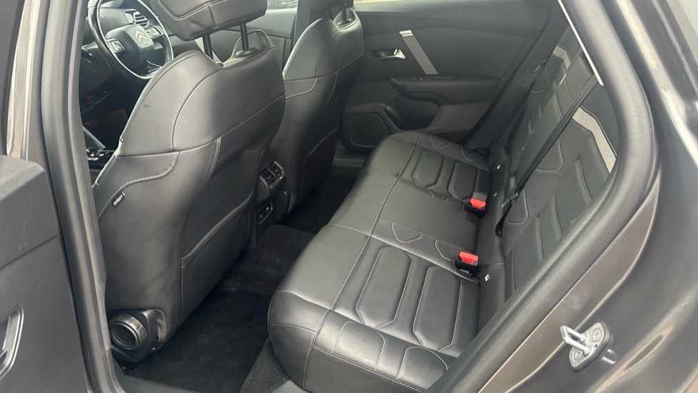 Citroen C4 1.2 PureTech [130] Shine Plus 5dr Auto Petrol Hatchback - Image 16