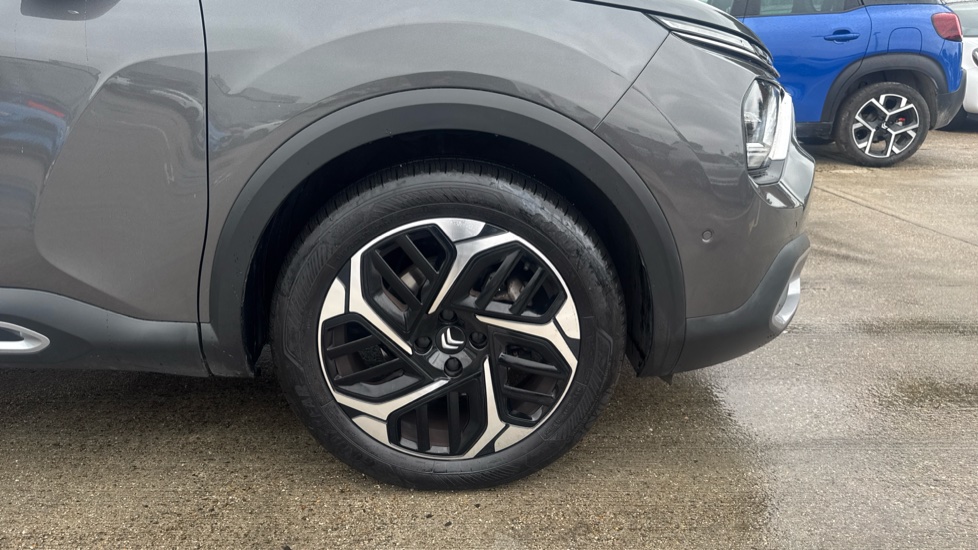 Citroen C4 1.2 PureTech [130] Shine Plus 5dr Auto Petrol Hatchback - Image 22