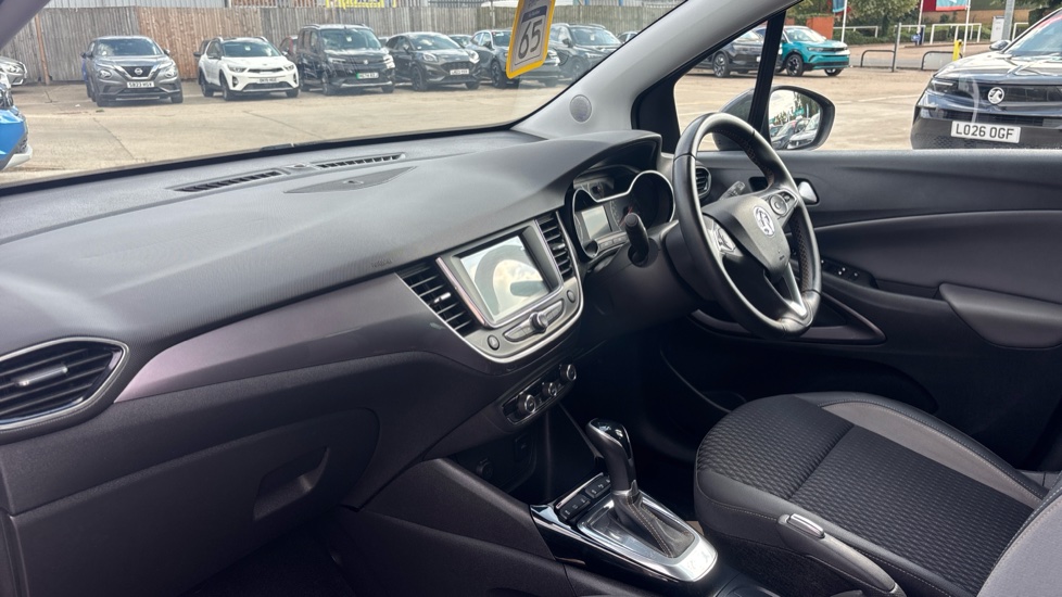 Vauxhall Crossland X 1.2T [130] Elite 5dr [Start Stop] Auto Petrol Hatchback - Image 9