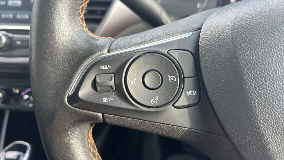 Vauxhall Crossland X 1.2T [130] Elite 5dr [Start Stop] Auto Petrol Hatchback - Image 31