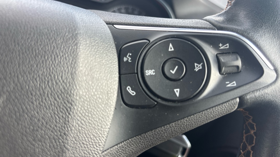 Vauxhall Crossland X 1.2T [130] Elite 5dr [Start Stop] Auto Petrol Hatchback - Image 32