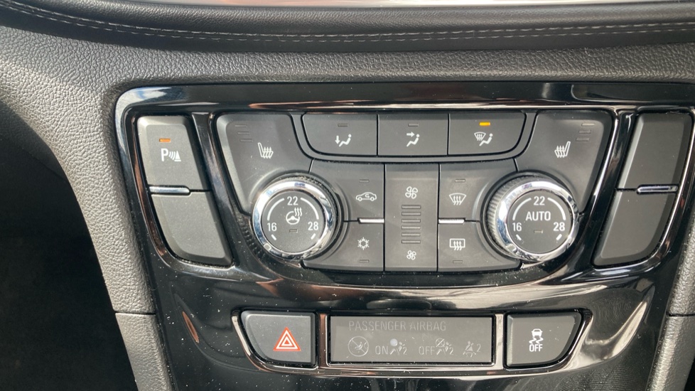 Vauxhall Mokka X 1.4T Elite 5dr Auto Petrol Hatchback - Image 25