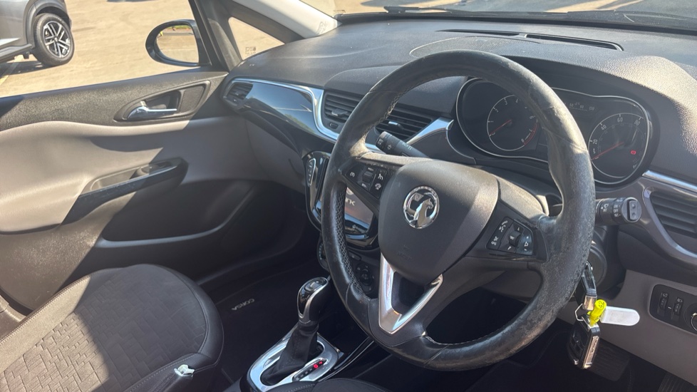 Vauxhall Corsa 1.4 SE 5dr Auto Petrol Hatchback - Image 11