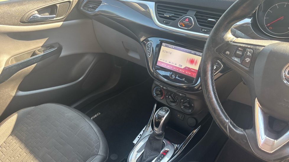 Vauxhall Corsa 1.4 SE 5dr Auto Petrol Hatchback - Image 14
