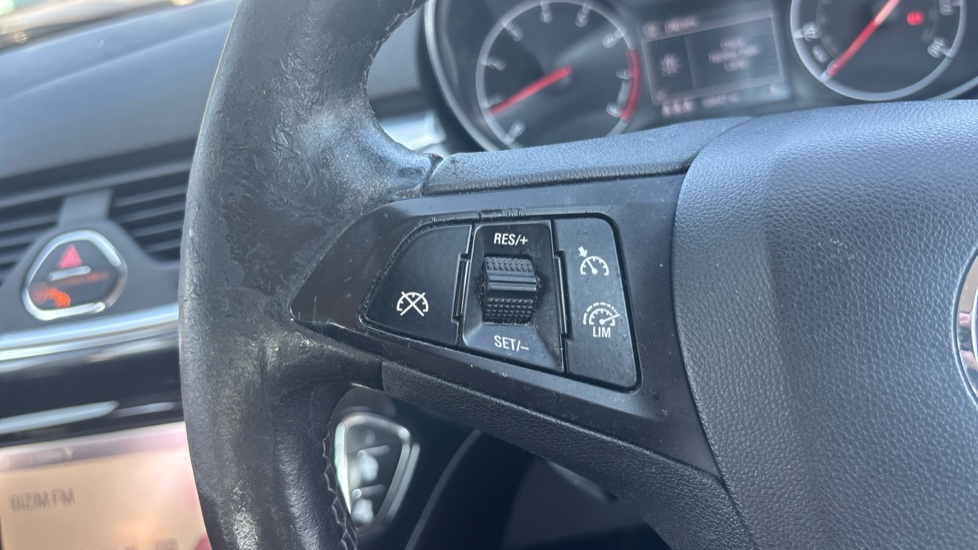 Vauxhall Corsa 1.4 SE 5dr Auto Petrol Hatchback - Image 32