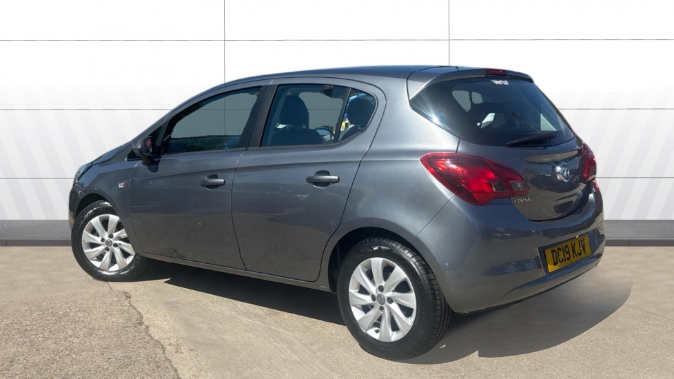 Vauxhall Corsa 1.4 Design 5dr Petrol Hatchback - Image 2