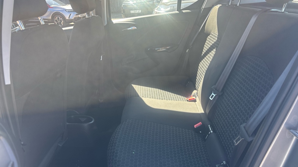 Vauxhall Corsa 1.4 Design 5dr Petrol Hatchback - Image 16