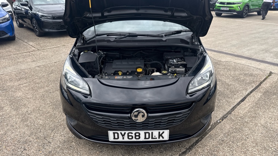 Vauxhall Corsa 1.4 SRi Vx-line Nav Black 5dr Petrol Hatchback - Image 8