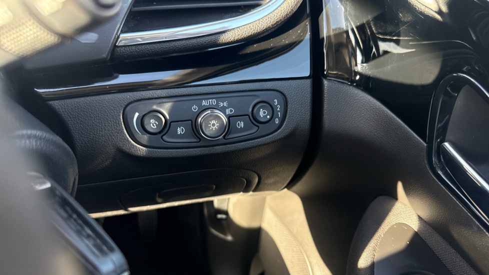 Vauxhall Mokka X 1.4T Active 5dr Petrol Hatchback - Image 25