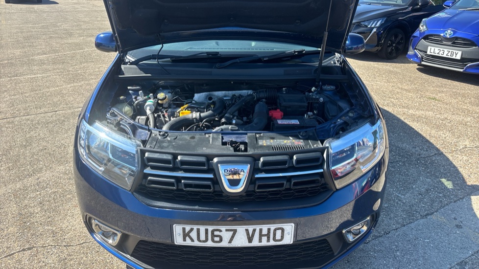 Dacia Sandero 0.9 TCe Laureate 5dr Petrol Hatchback - Image 8