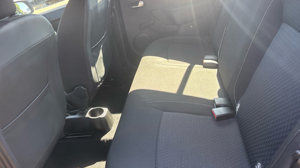 Dacia Sandero 0.9 TCe Laureate 5dr Petrol Hatchback - Image 16