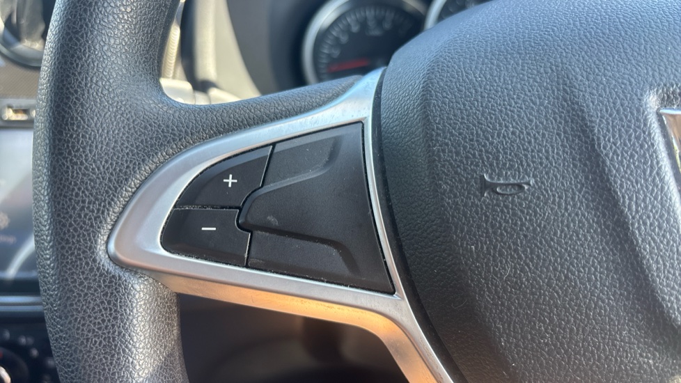Dacia Sandero 0.9 TCe Laureate 5dr Petrol Hatchback - Image 33
