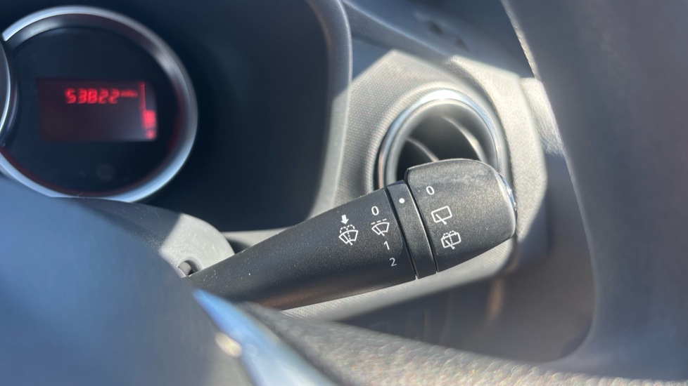 Dacia Sandero 0.9 TCe Laureate 5dr Petrol Hatchback - Image 37