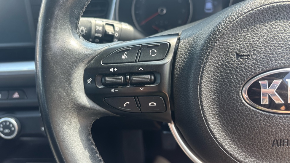 Kia Stonic 1.0T GDi 2 5dr Petrol Estate - Image 29