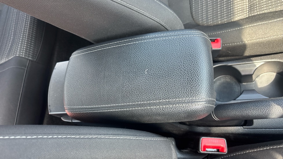 Kia Stonic 1.0T GDi 2 5dr Petrol Estate - Image 37