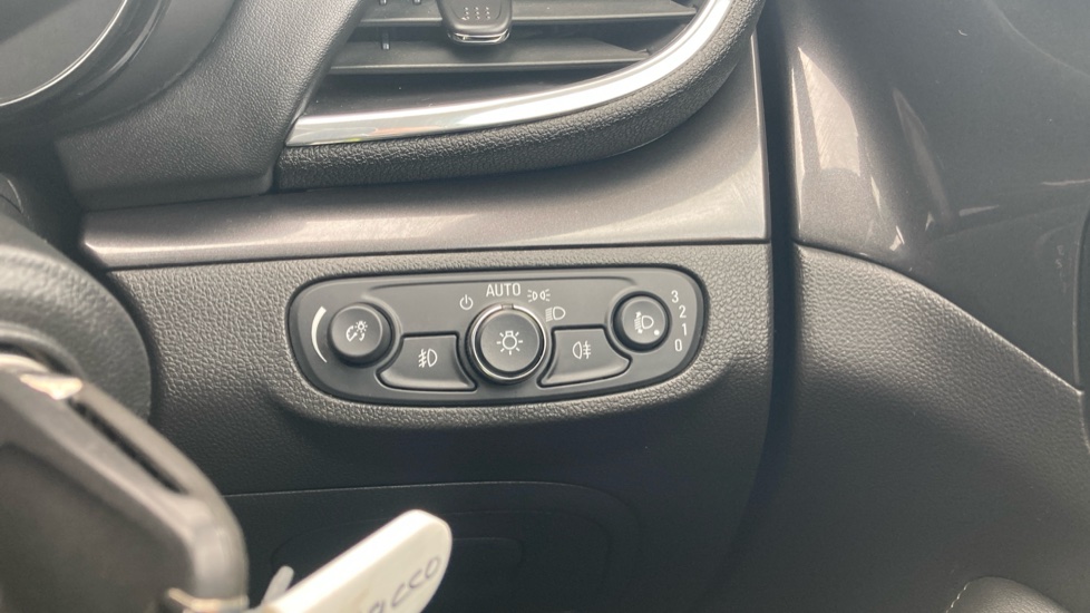 Vauxhall Mokka X 1.4T ecoTEC Elite Nav 5dr Petrol Hatchback - Image 25