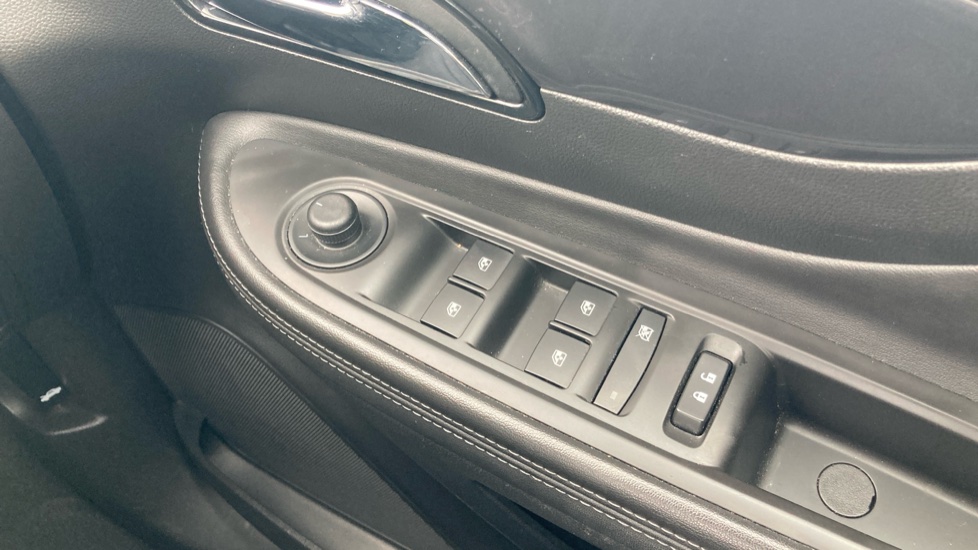 Vauxhall Mokka X 1.4T ecoTEC Elite Nav 5dr Petrol Hatchback - Image 26