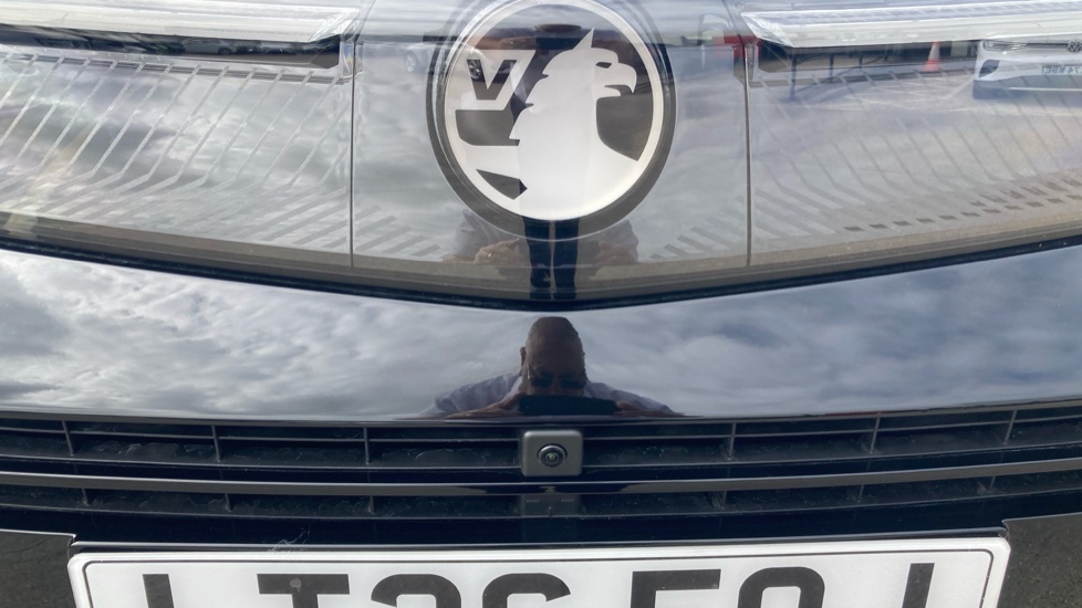 Vauxhall Grandland 1.2 Hybrid 145 Ultimate 5dr e-DCT6 [Fixed Roof] Petrol Hatchback - Image 57