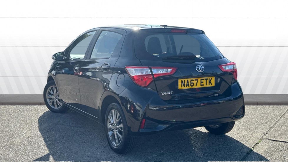 Toyota Yaris 1.0 VVT-i Icon Tech 5dr Petrol Hatchback - Image 2