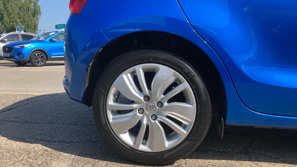 Suzuki Swift 1.0 Boosterjet SZ-T 5dr Petrol Hatchback - Image 7