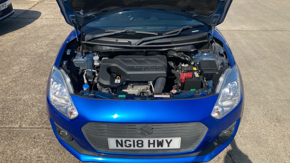 Suzuki Swift 1.0 Boosterjet SZ-T 5dr Petrol Hatchback - Image 8