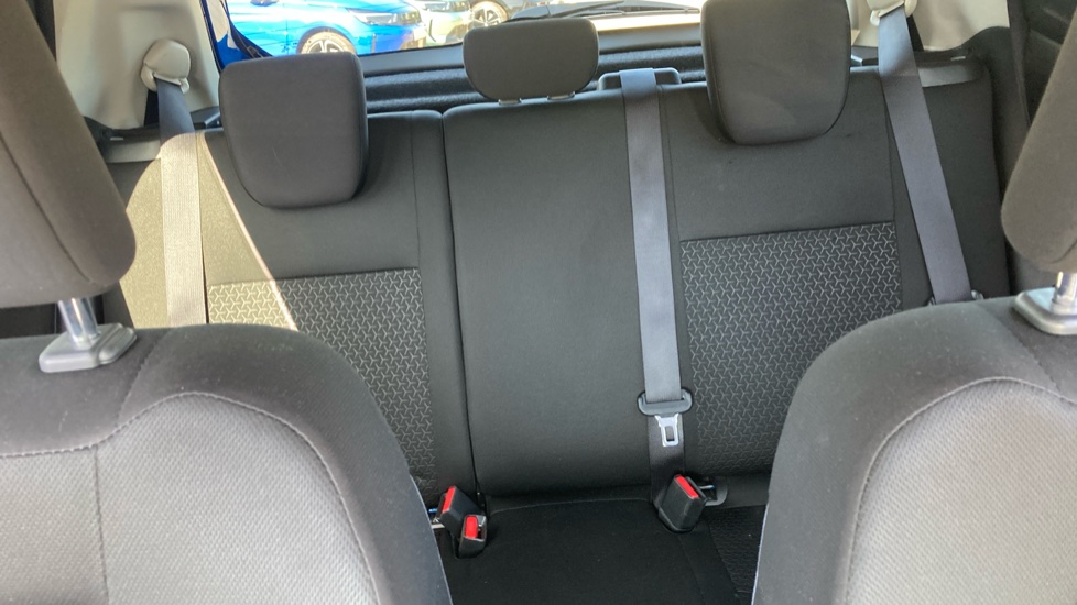 Suzuki Swift 1.0 Boosterjet SZ-T 5dr Petrol Hatchback - Image 15