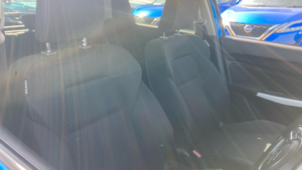 Suzuki Swift 1.0 Boosterjet SZ-T 5dr Petrol Hatchback - Image 30