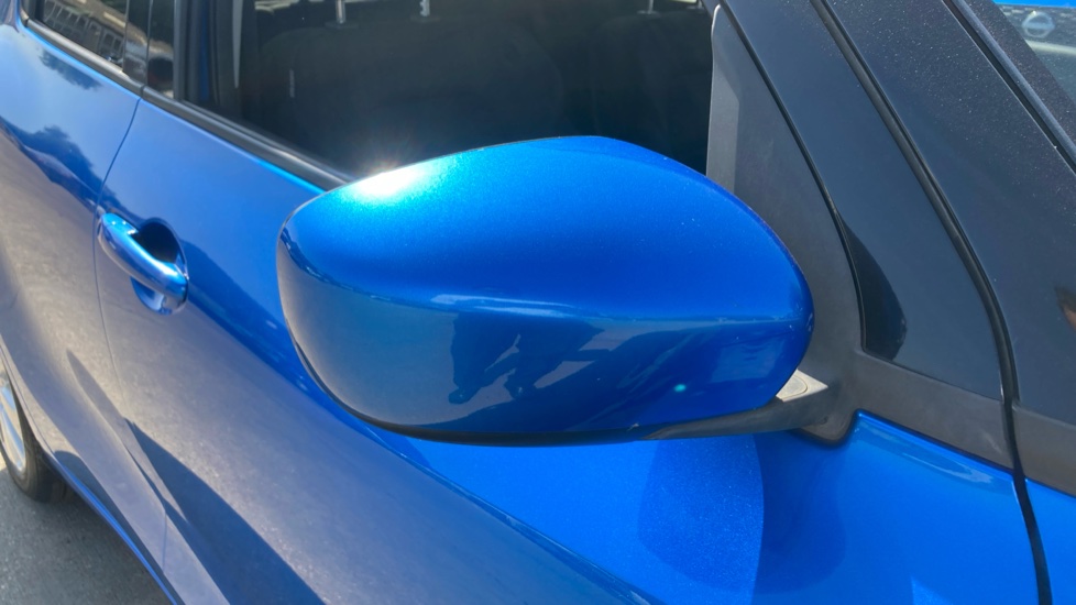 Suzuki Swift 1.0 Boosterjet SZ-T 5dr Petrol Hatchback - Image 31