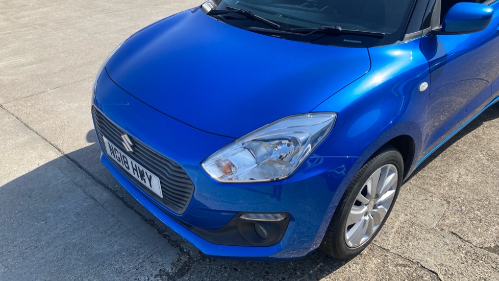 Suzuki Swift 1.0 Boosterjet SZ-T 5dr Petrol Hatchback - Image 34