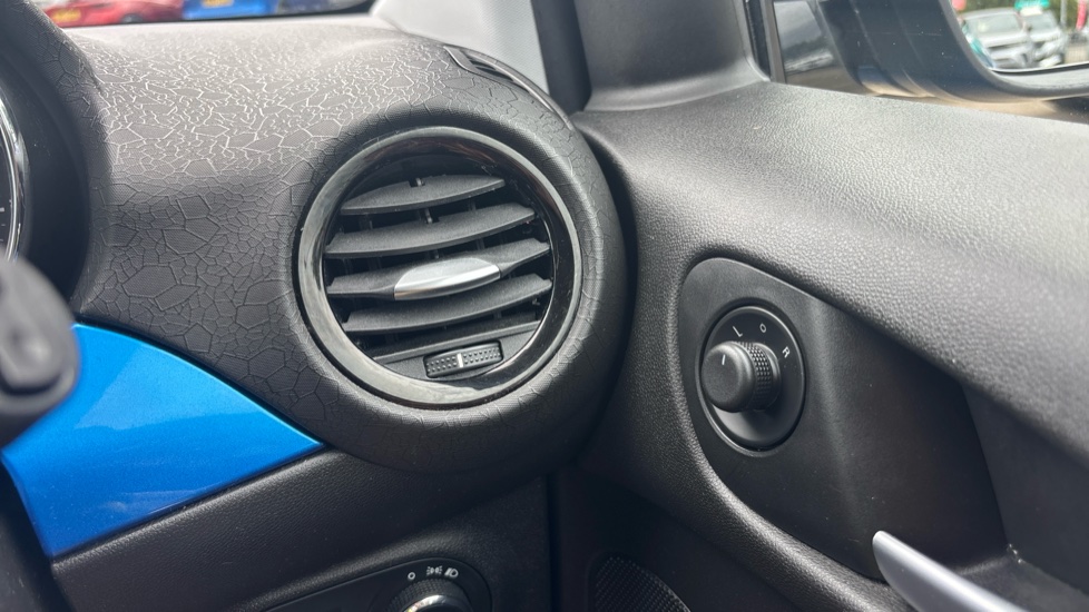 Vauxhall Adam 1.2i Energised 3dr Petrol Hatchback - Image 23
