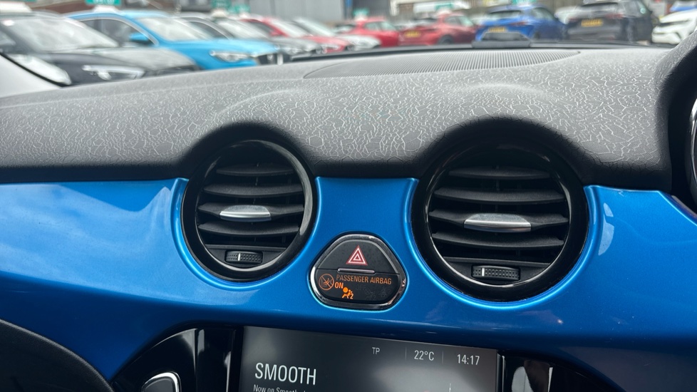 Vauxhall Adam 1.2i Energised 3dr Petrol Hatchback - Image 32