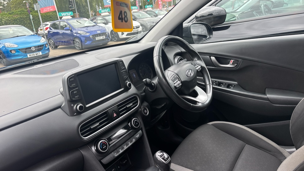Hyundai KONA 1.0T GDi Blue Drive Premium 5dr Petrol Hatchback - Image 9