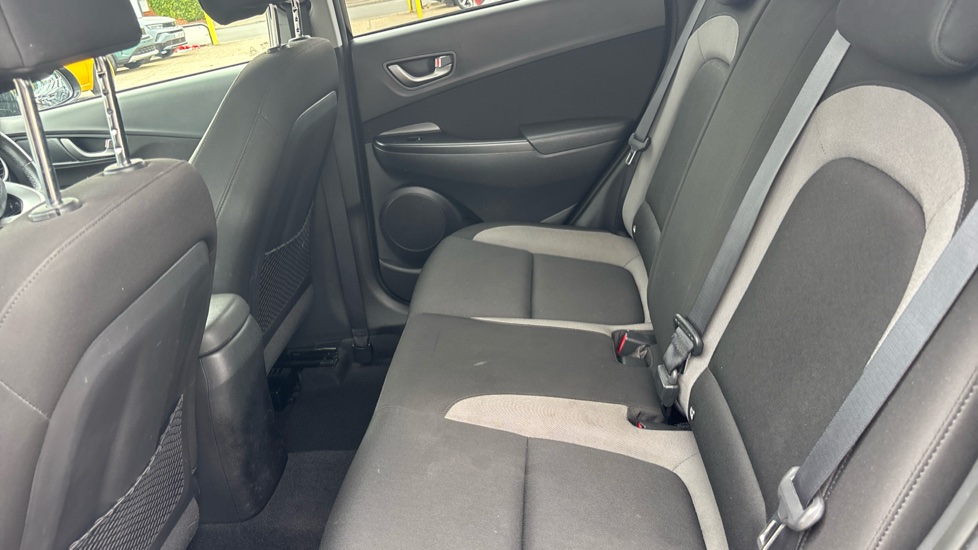 Hyundai KONA 1.0T GDi Blue Drive Premium 5dr Petrol Hatchback - Image 16