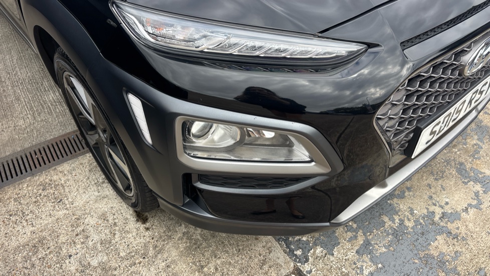 Hyundai KONA 1.0T GDi Blue Drive Premium 5dr Petrol Hatchback - Image 31