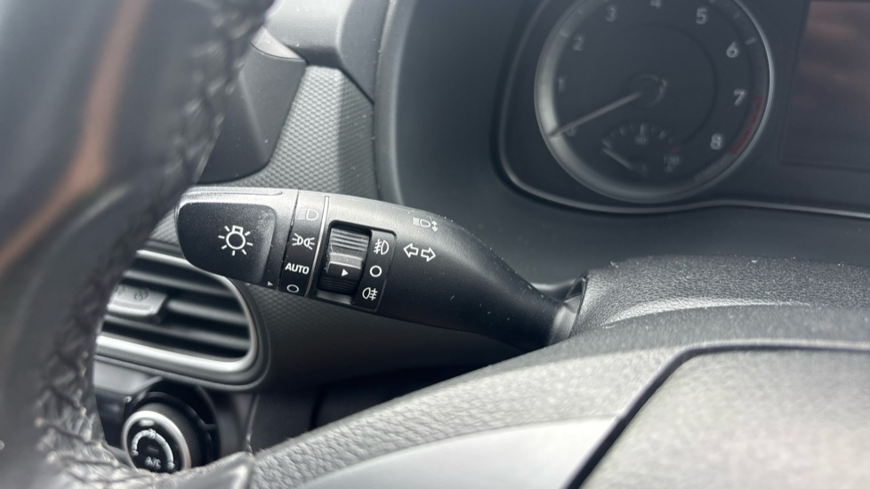 Hyundai KONA 1.0T GDi Blue Drive Premium 5dr Petrol Hatchback - Image 36