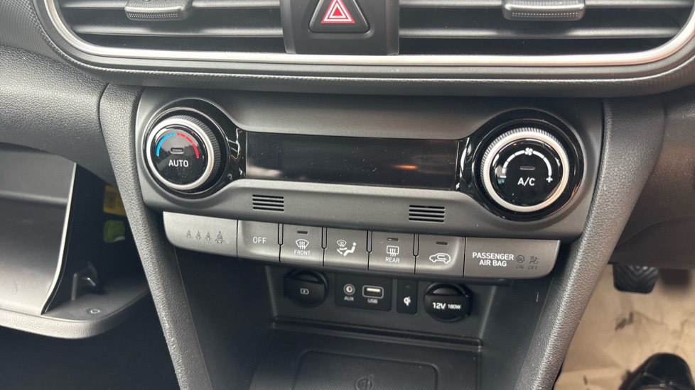 Hyundai KONA 1.0T GDi Blue Drive Premium 5dr Petrol Hatchback - Image 39