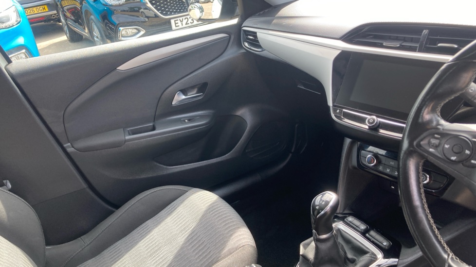 Vauxhall Corsa 1.2 SE 5dr Petrol Hatchback - Image 14