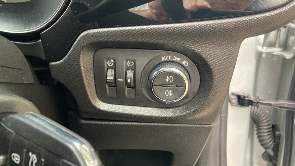 Vauxhall Corsa 1.2 GS 5dr Petrol Hatchback - Image 31