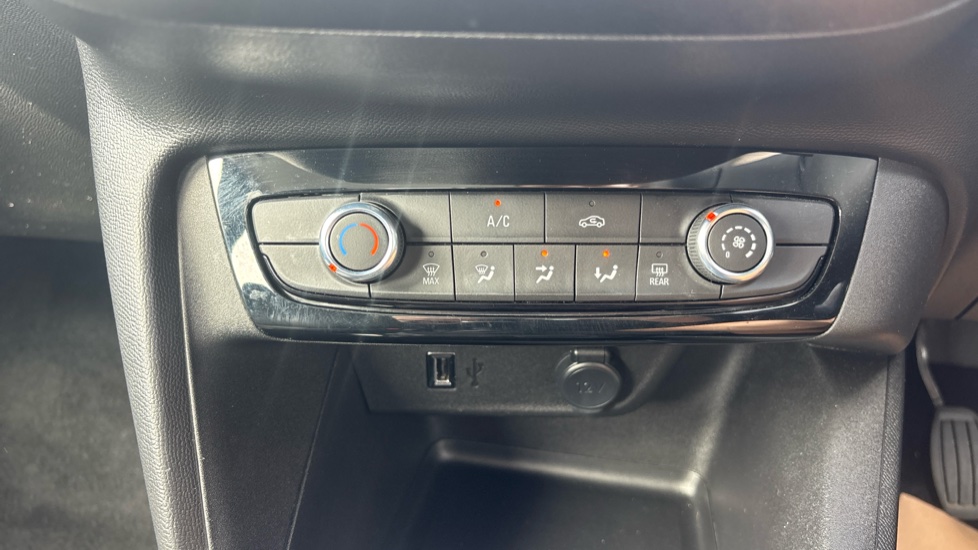 Vauxhall Corsa 1.2 Turbo Design 5dr Petrol Hatchback - Image 33
