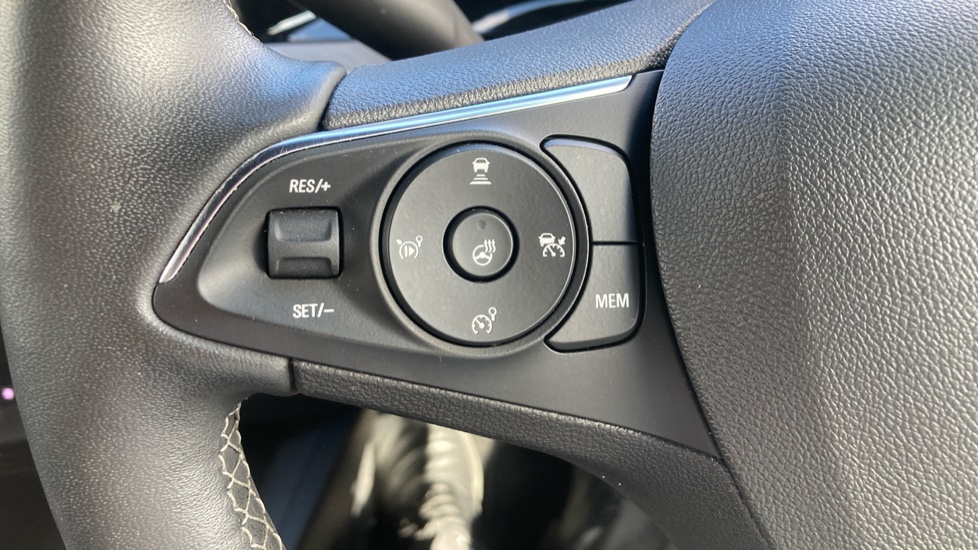 Vauxhall Mokka 100kW Ultimate 50kWh 5dr Auto Electric Hatchback - Image 26