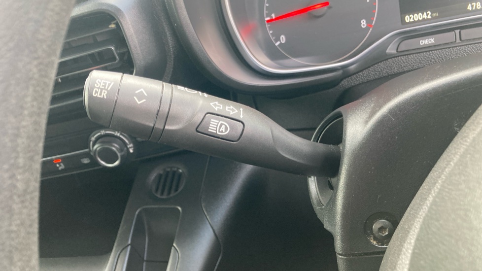 Vauxhall Combo Life 1.2 Turbo Energy 5dr Petrol Estate - Image 29