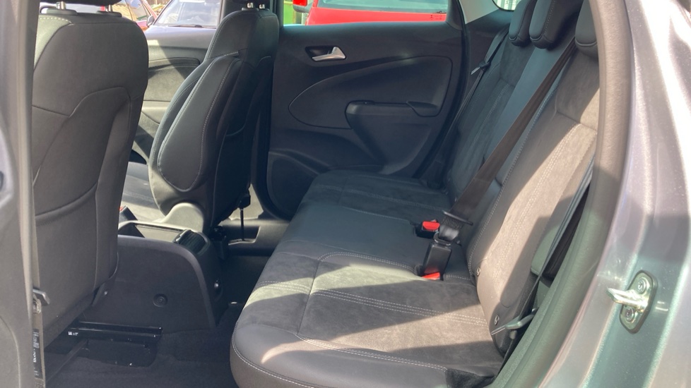 Vauxhall Crossland 1.2 Turbo [130] Ultimate 5dr Auto Petrol Hatchback - Image 16