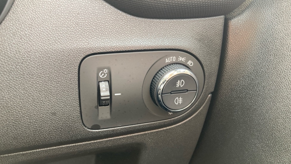 Vauxhall Crossland 1.2 Turbo [130] Ultimate 5dr Auto Petrol Hatchback - Image 25