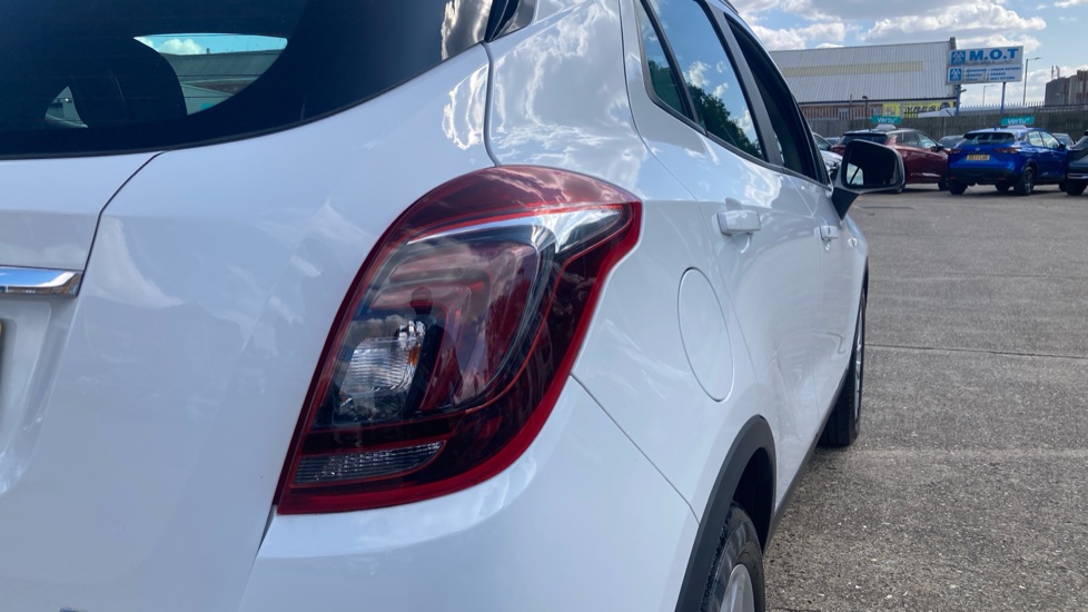 Vauxhall Mokka X 1.4T Design Nav 5dr Auto Petrol Hatchback - Image 22