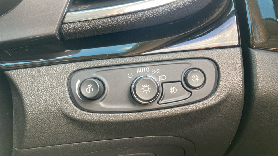 Vauxhall Mokka X 1.4T Design Nav 5dr Auto Petrol Hatchback - Image 38