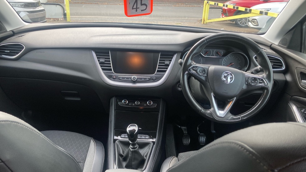 Vauxhall Grandland X 1.2 Turbo Griffin Edition 5dr Petrol Hatchback - Image 10