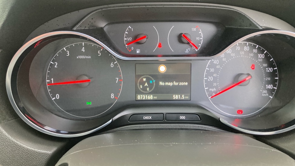 Vauxhall Grandland X 1.2 Turbo Griffin Edition 5dr Petrol Hatchback - Image 43