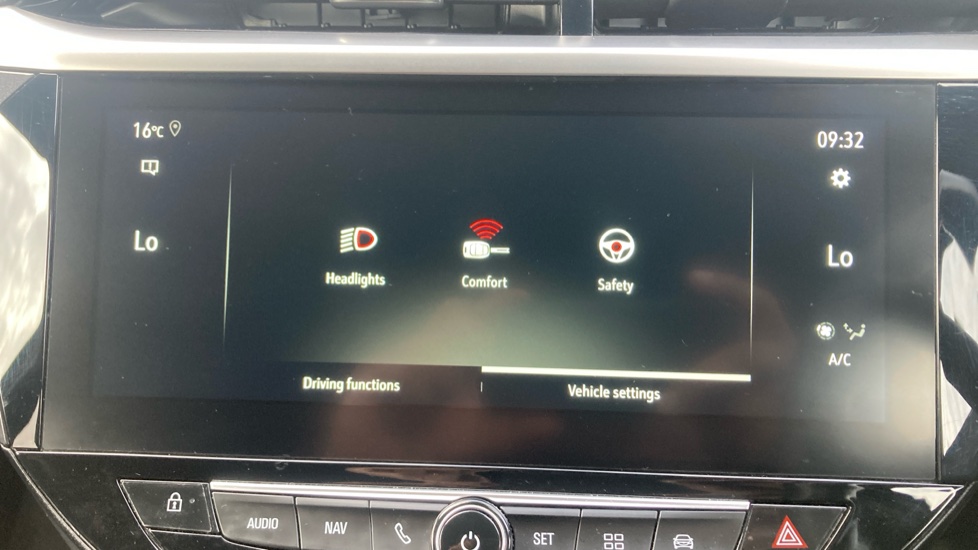 Vauxhall Corsa 1.2 Turbo Ultimate 5dr Petrol Hatchback - Image 41