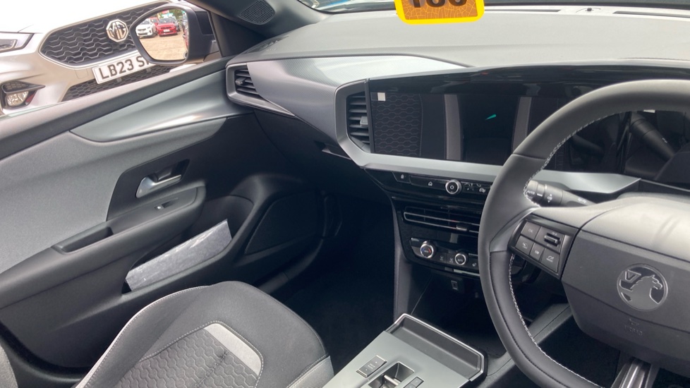 Vauxhall Mokka 1.2 Turbo Griffin 5dr Auto Petrol Hatchback - Image 14